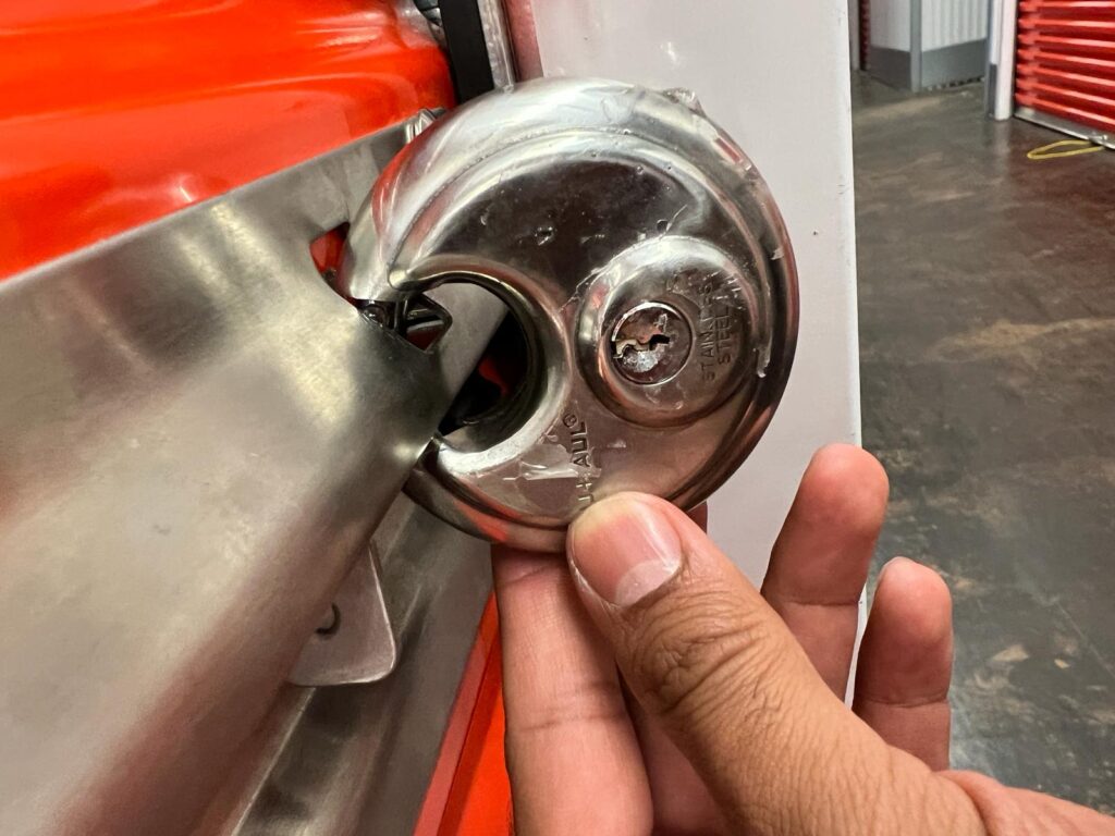 unlock storage unit in starke