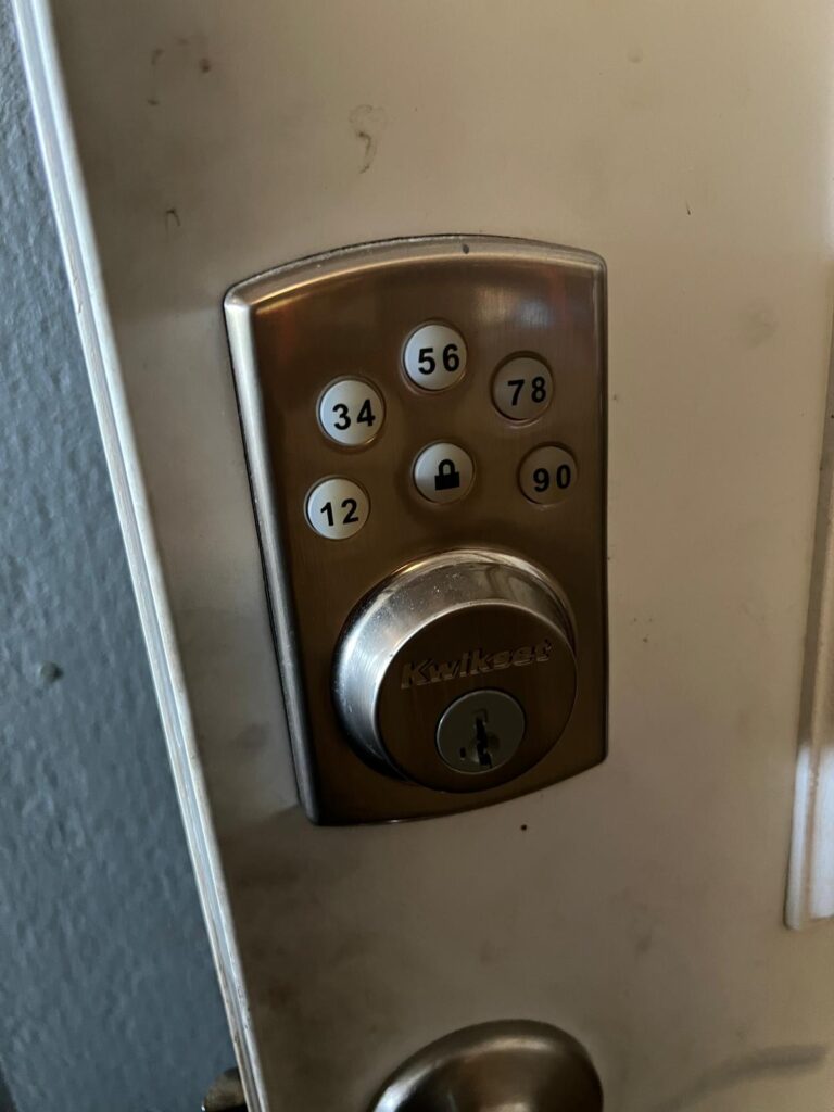 electronic lock installation starke fl